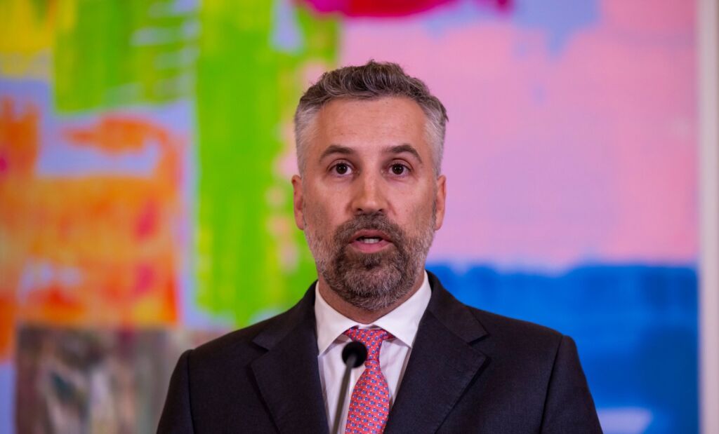 Letter signed by Pedro Nuno Santos may oblige the State to pay debt of 178 million TAP