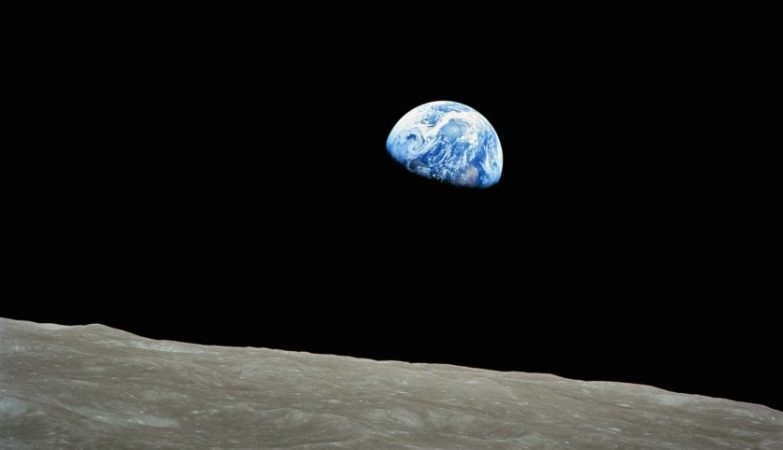 The impact that gave us the moon can explain why the earth has life