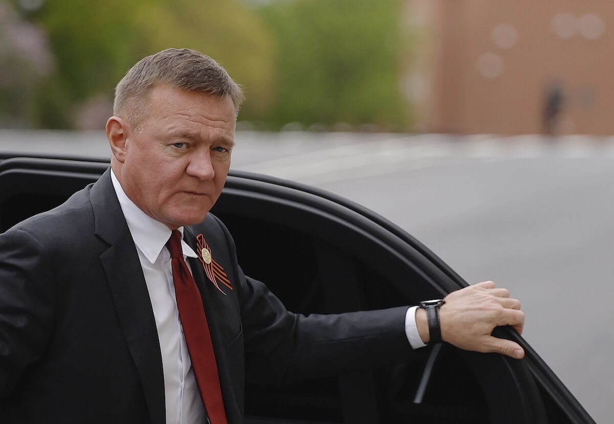 Russian minister found dead hours after being fired. Committed suicide, says Kremlin