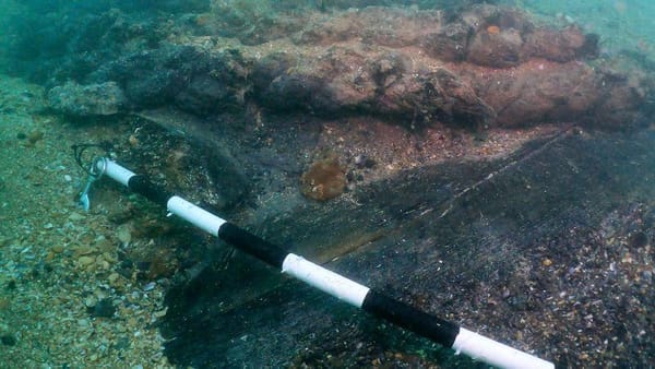The seabed suddenly revealed a military surprise - but it will cover it soon and the explorers are in a race against time