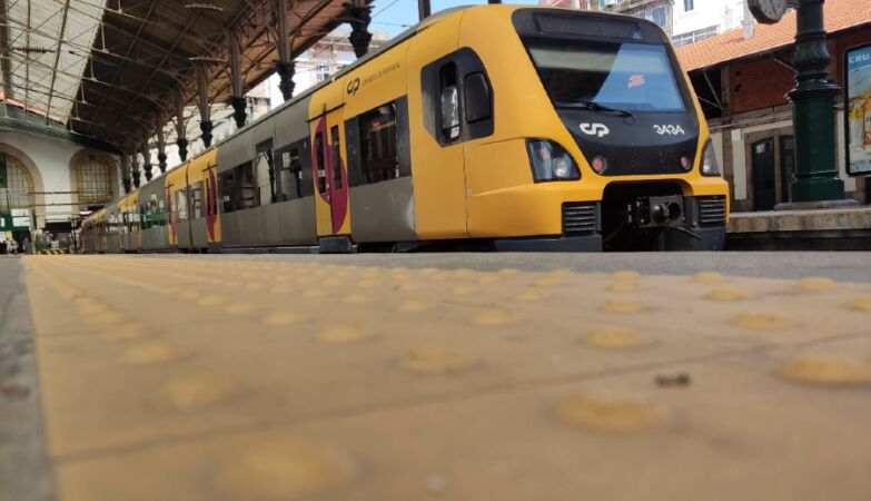 Train trips between Porto and Aveiro conditioned until the end of the year