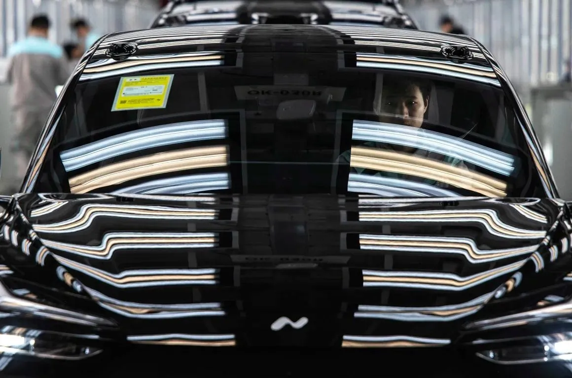 China imposes new restrictions on battery technology for electric vehicles. Objective: Strengthen mastery
