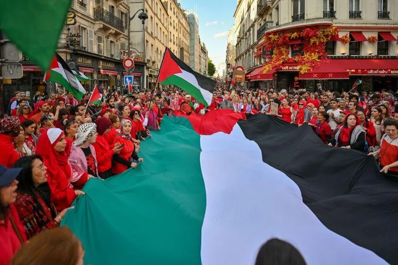 With some words on social networks, Macron changed everything and at the same time changed nothing about Palestine