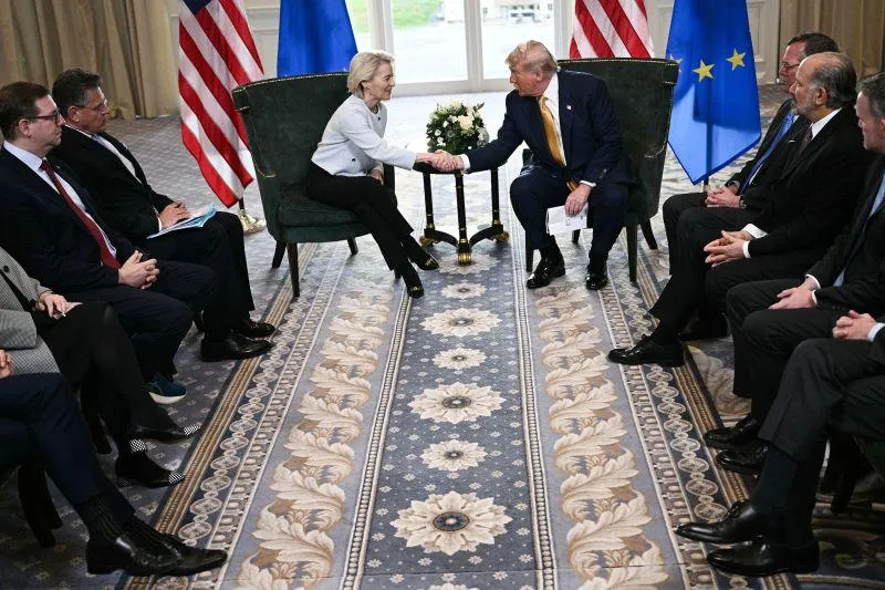 Trump had fun to show that apparently he sends and Europe bends. But Europeans are more subtle than he thinks