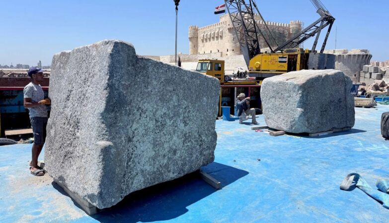 22 huge blocks of Alexandria's lighthouse recovered from the bottom of the sea