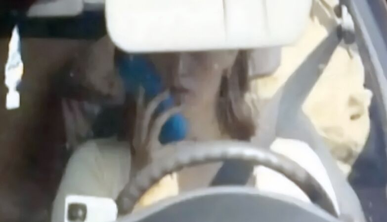 Fined for talking to the mobile phone behind the wheel. It was a refrigerator block