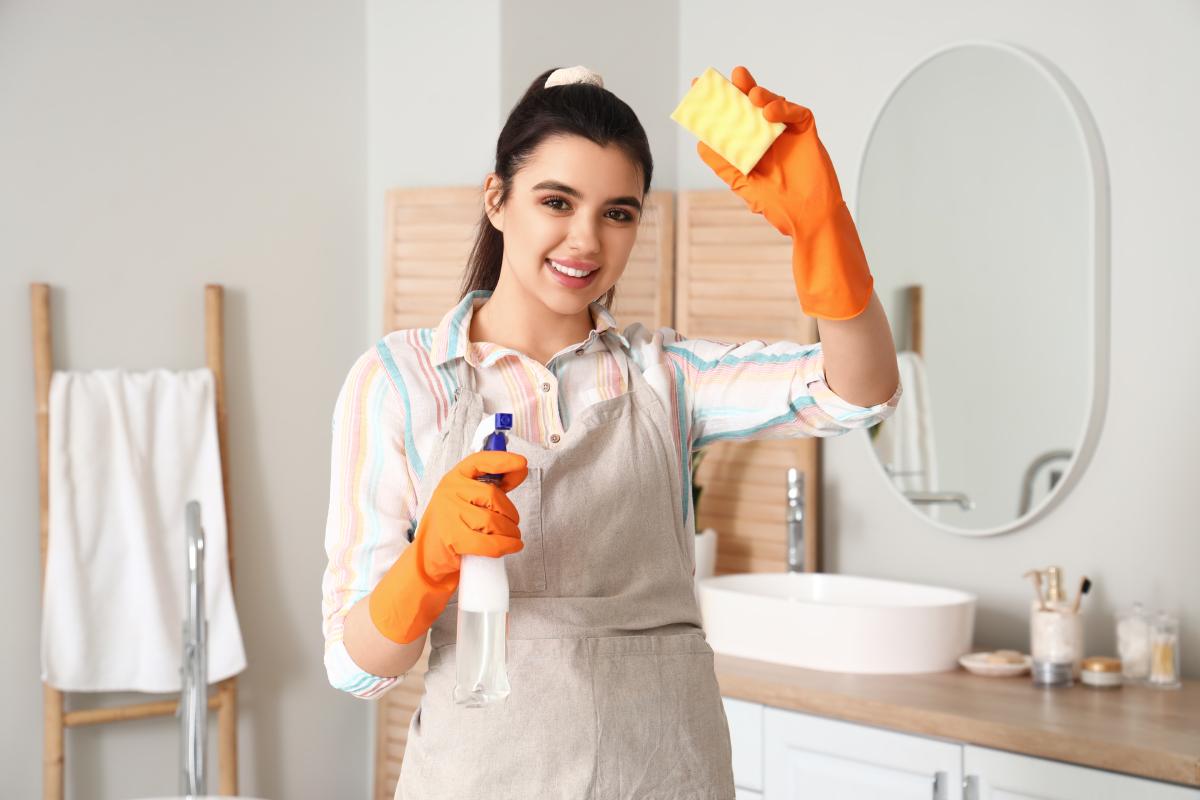 Cleaning of the bathroom