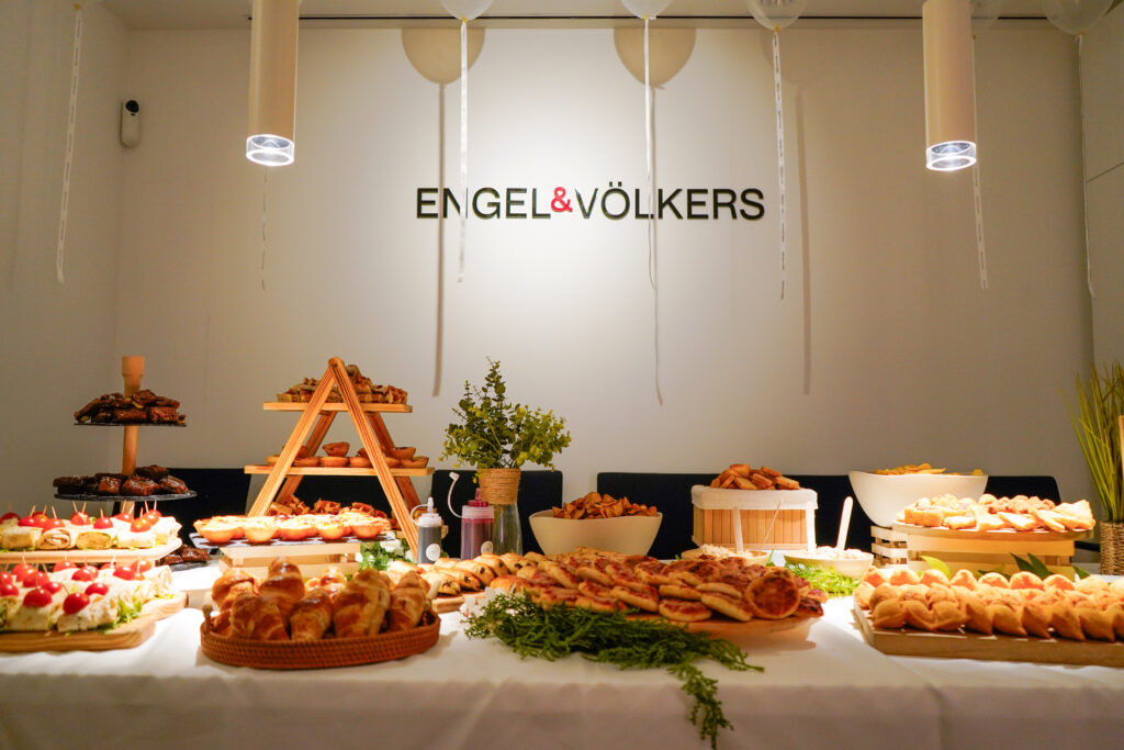 Engel & Völkers successfully celebrates the opening party of the store in Tavira
