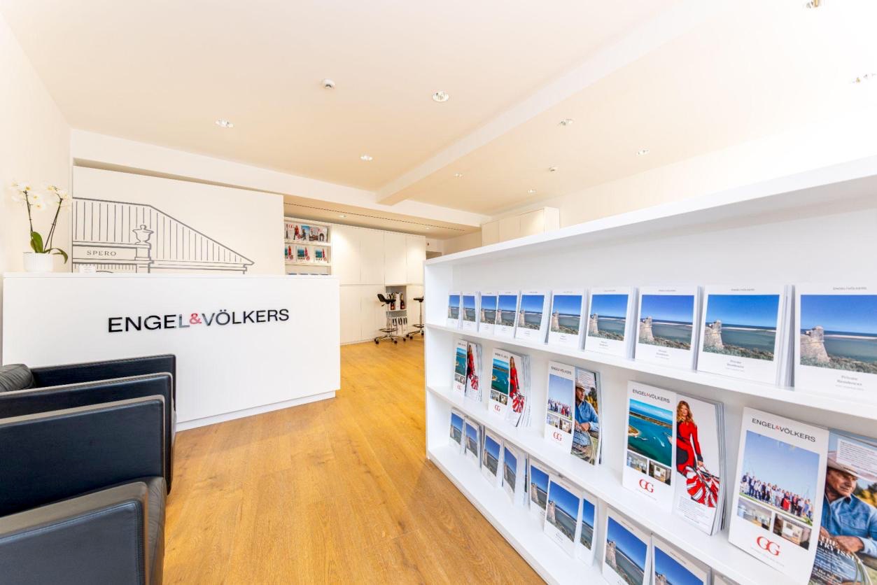 Engel & Völkers celebrates official inauguration in Tavira