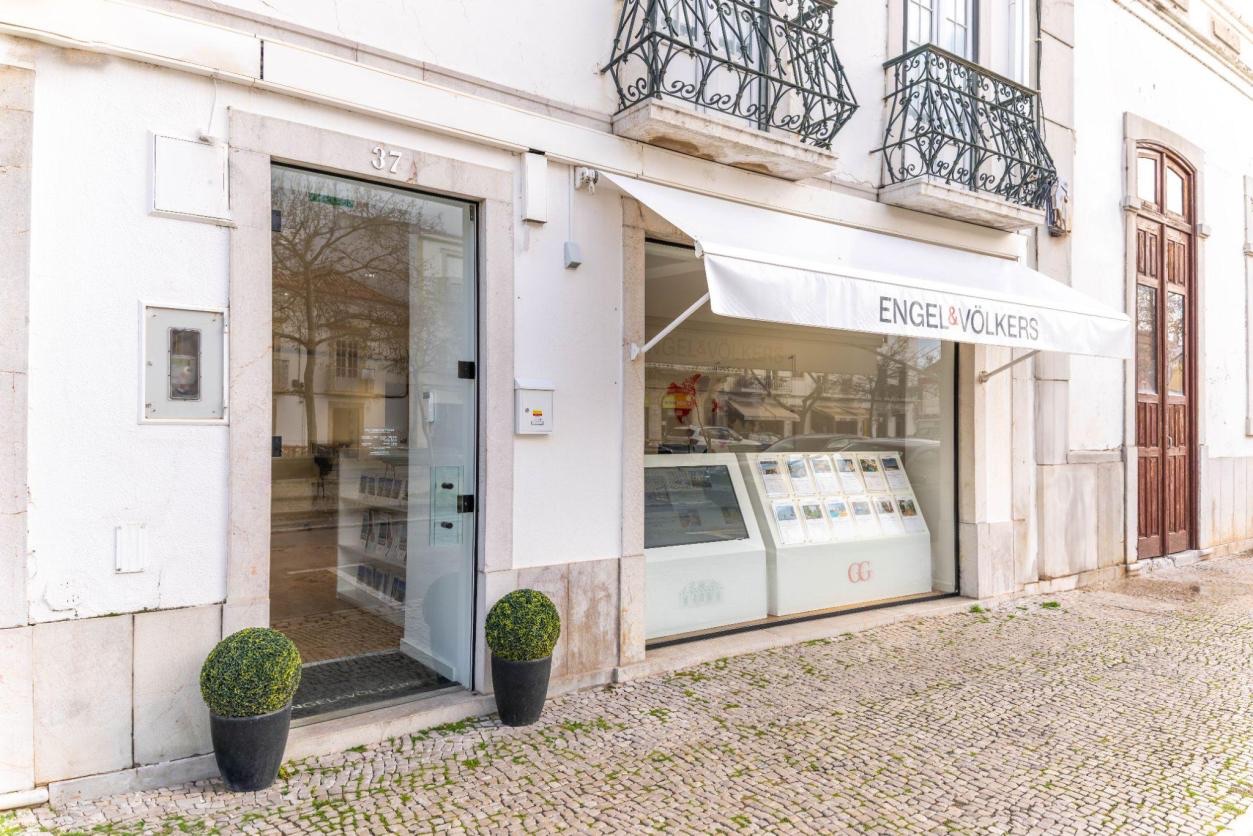 Engel & Völkers celebrates official inauguration in Tavira