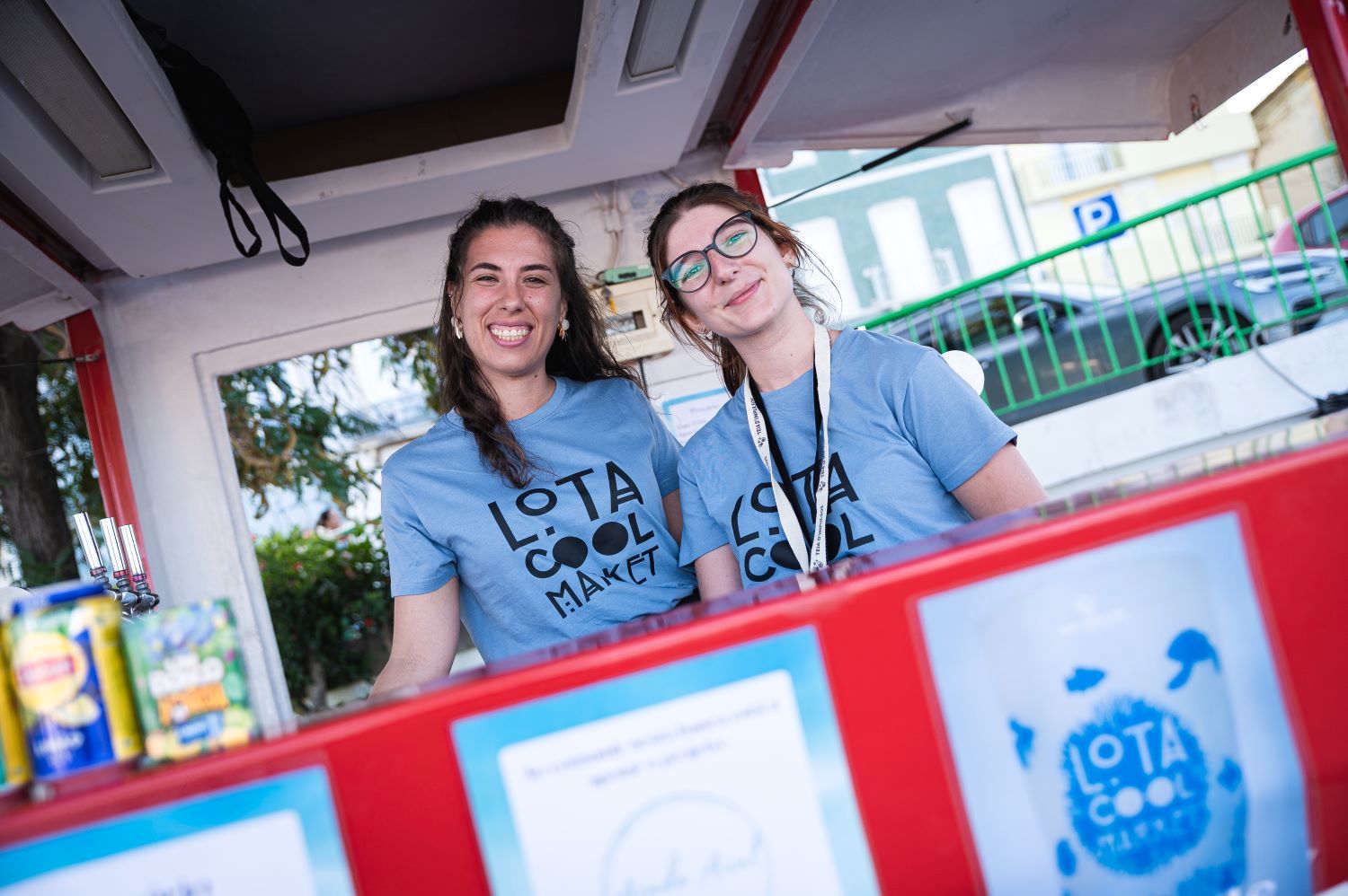 Crafts, food trucks and concerts celebrate 10 years of Cool Market Pulet in Portimão