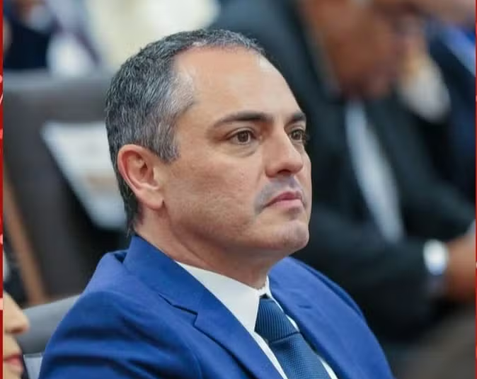 Governor of Ro exonerates deputy of the position of secretary after disagreements