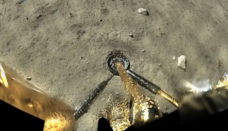China announces machine that can extract water, oxygen and fuel from the moon