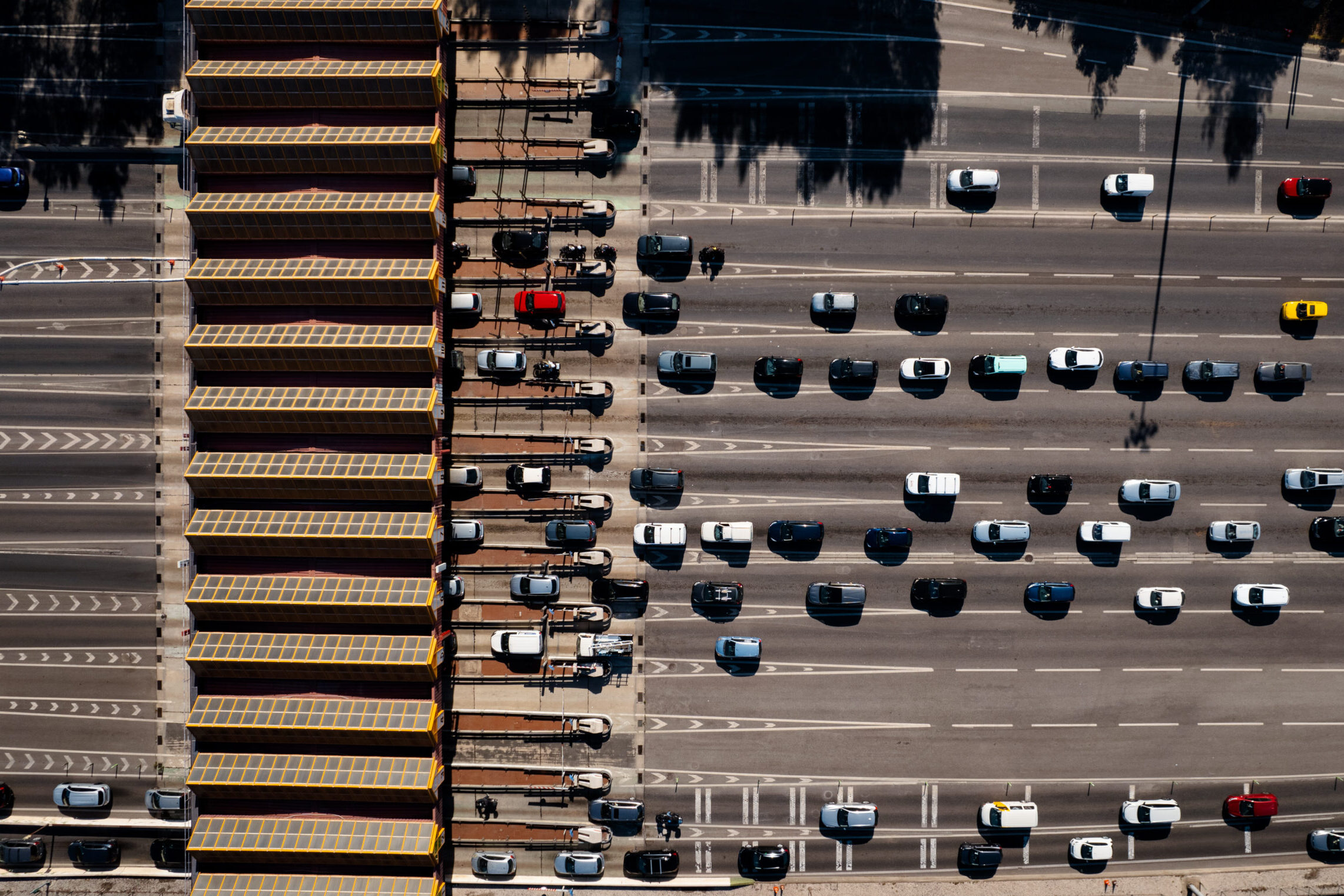 This is the most expensive toll in Portugal and the price for class 1 vehicles is slightly more than 2 €