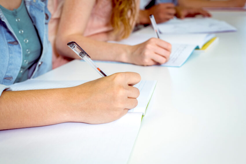 Schools begin to receive results from the 9th grade tests