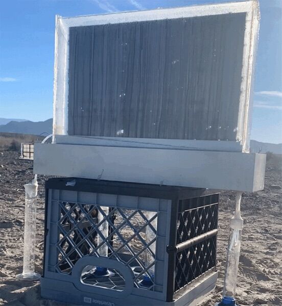 Bizarre “Bubble Plastic” generates drinking water (even in the desert)