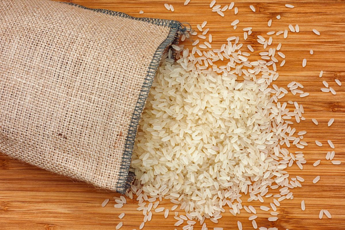 Eliminate humidity from furniture
