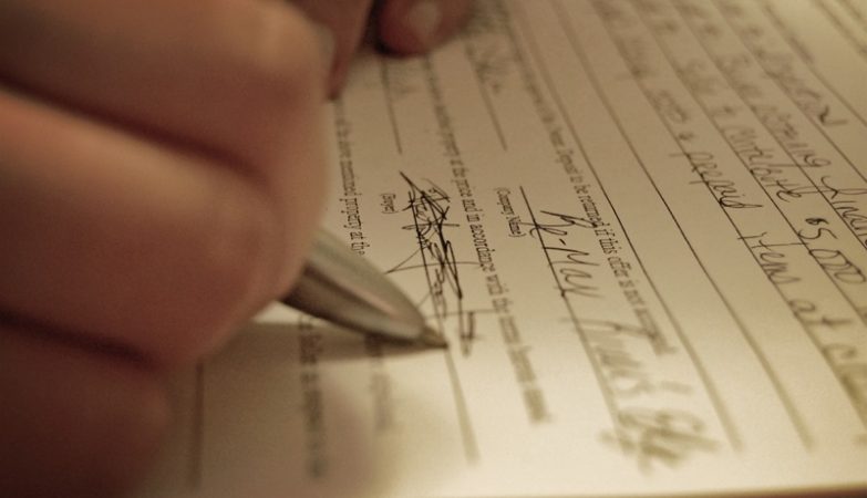 Credits, insurance: what is the right to oblivion, which is being worked by the government