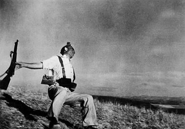 The chamber lies: 6 historical photographs prove it