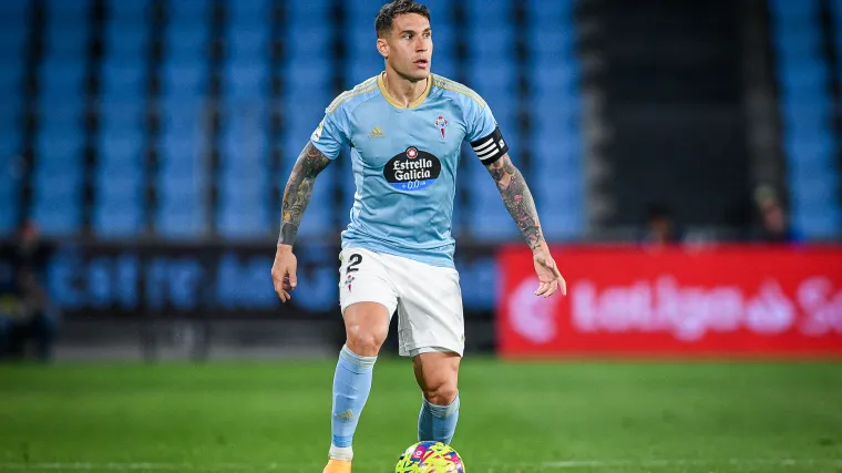 Hugo Mallo: quem é o lateral-direito oferecido ao São Paulo image