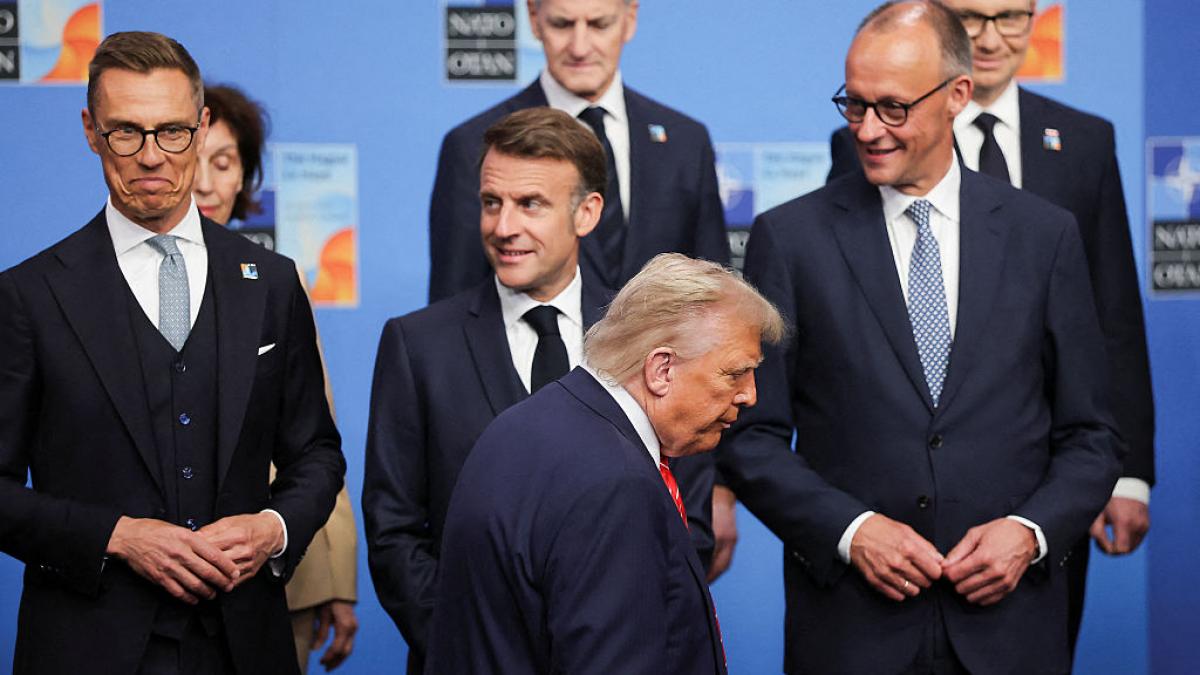 Trump 'passes' from Macron's announcement about Palestine: "What he says doesn't matter"