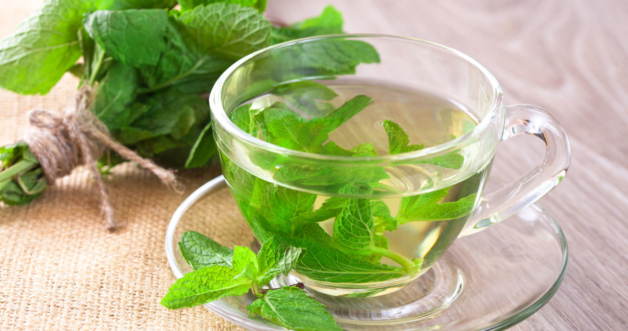 Mint infusion helps, among others, reduce sweet appetite. /123RF/PICSEL