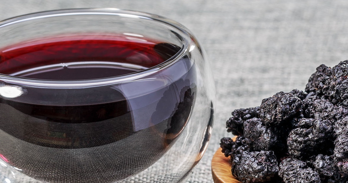Multile fruit stains are one of the most difficult to remove. /123RF/PICSEL