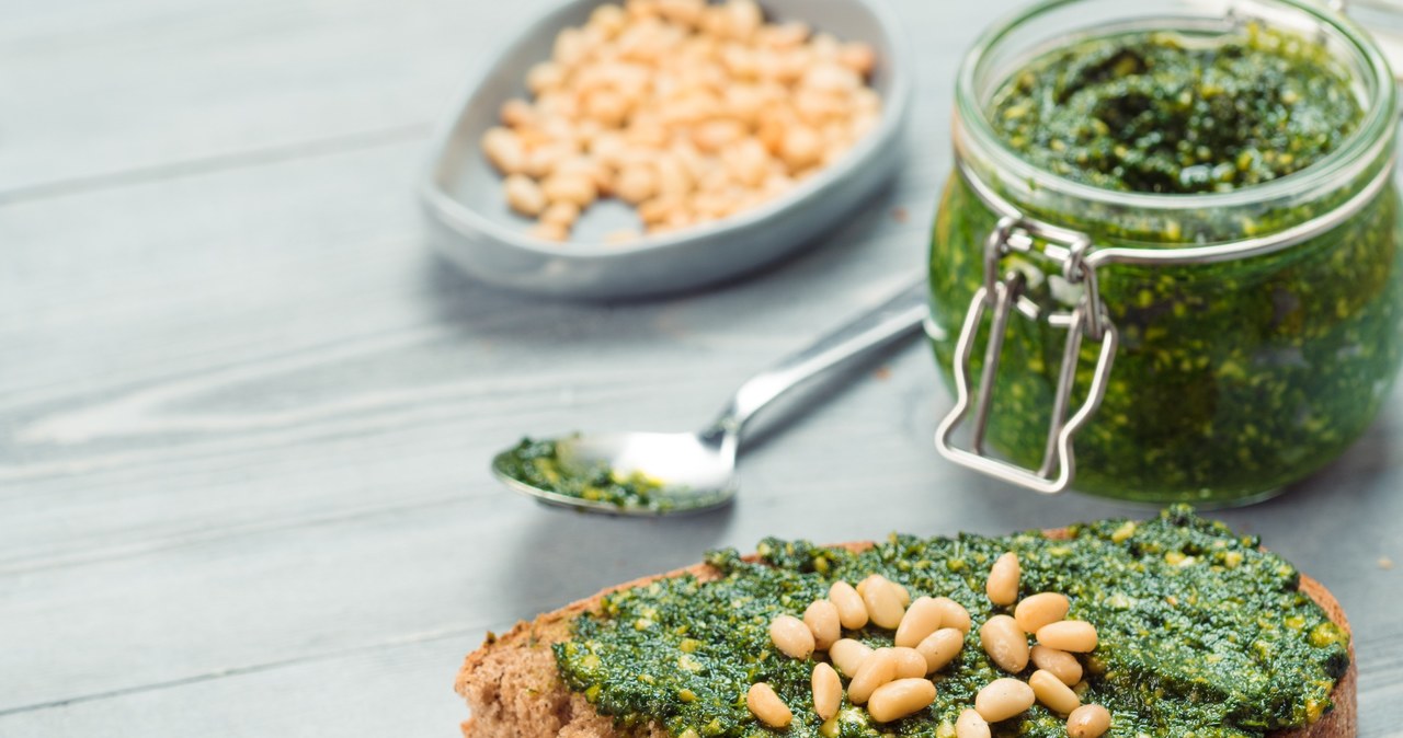 Pesto /123RF /PICSEL can be prepared from water ruk