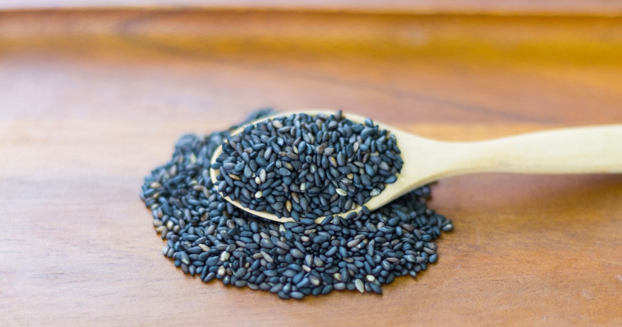 Regular consumption of black sesame can reduce the level of "bad" LDL cholesterol by up to 10 percent. and triglycerides by 8 percent /123RF/PICSEL