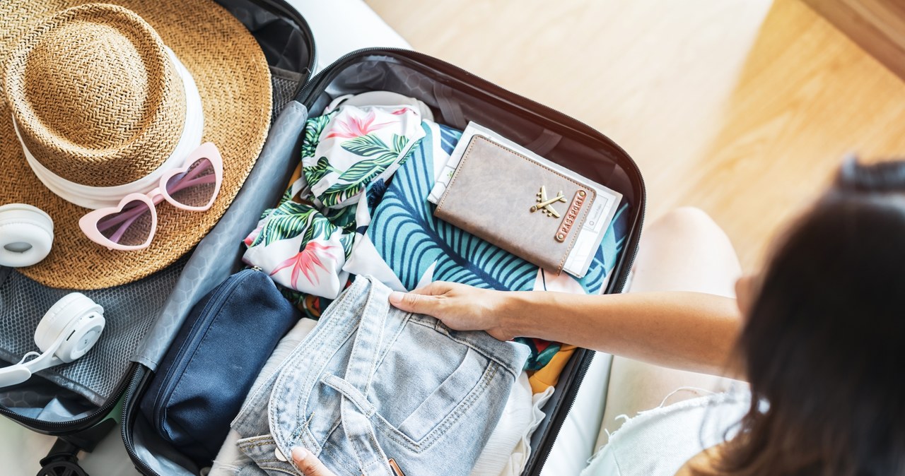 Are you going for the weekend? Thanks to this you will even pack into a small bag