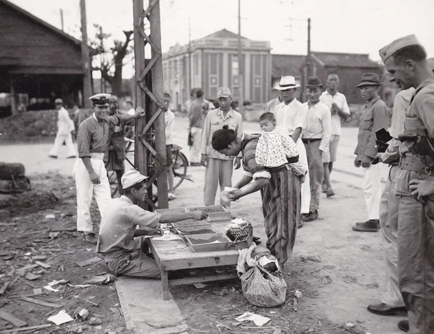 "This guilt still lives on me." As the US -dropped atomic bomb over Nagasaki destroyed the understanding of maternity in Japan