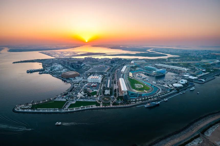 Watch out, Orlando. A new world capital of the theme parks is born in the Arabia Desert