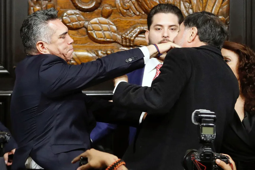 Confrontation between two deputies in the Mexican Senate after debate on US military intervention