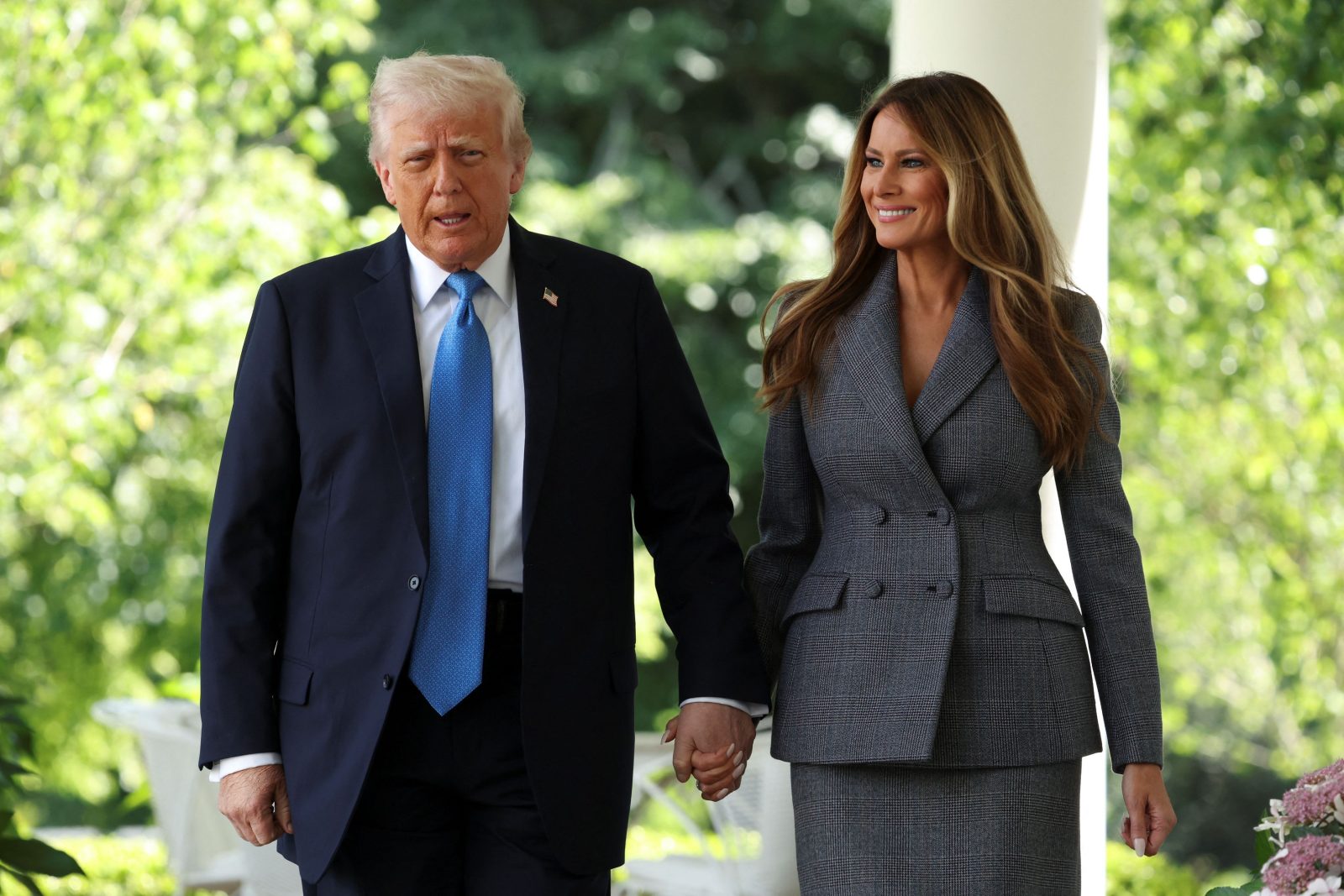 Melania Trump threatens Hunter Biden with $ 1 billion