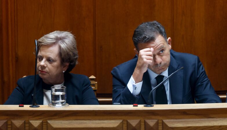 Montenegro went to Parliament to defend himself from “injustices” and “falsehoods” about the fires