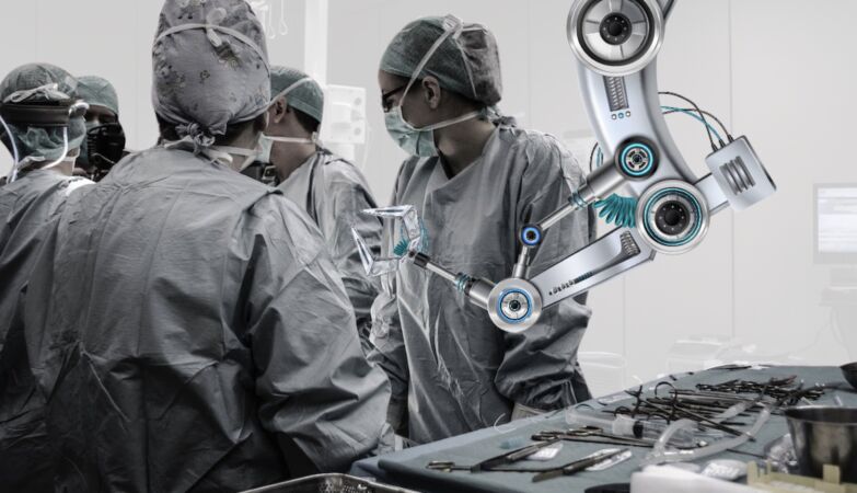Daughter donates liver to mother in the first robotic transplant in Portugal