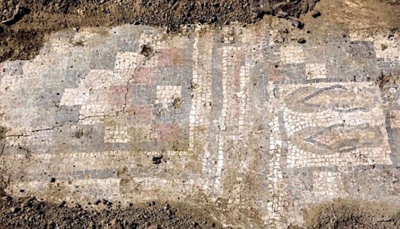 1,600 years ago the Romans already used Havaianas (and bikinis)