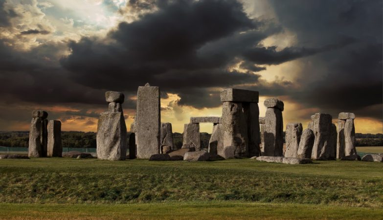 The tooth of a cow unravels the greatest mystery of Stonehenge: where the stones came from