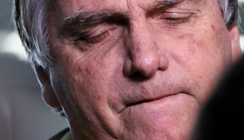 DECREATED HOME PRISON TO BOLSONARO