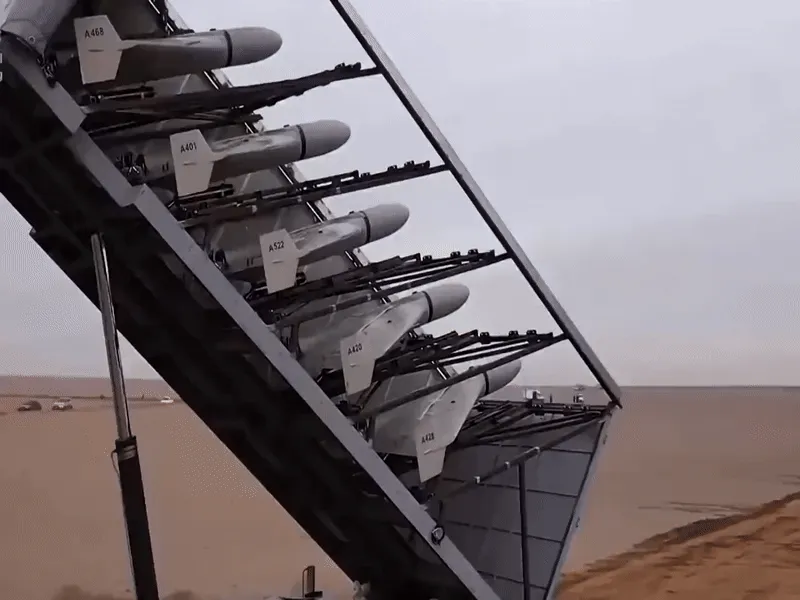 Advertising Video for Attack Drones shaned-136 Iranian conception (Iran Aircraft Manufacturing Industries Corporation)