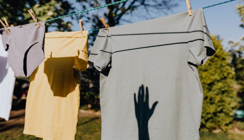 The clothes shrink because it has good memory-but it is possible to “release it” again