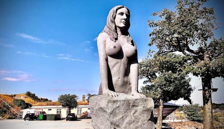 Denmark will lie down the statue of a mermaid. It's too ugly (and pornographic)