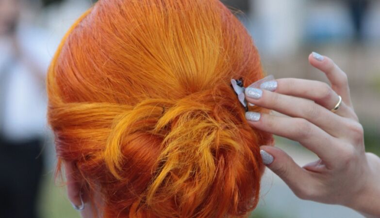 Yes, nails and hair grow faster in summer (but our minds)
