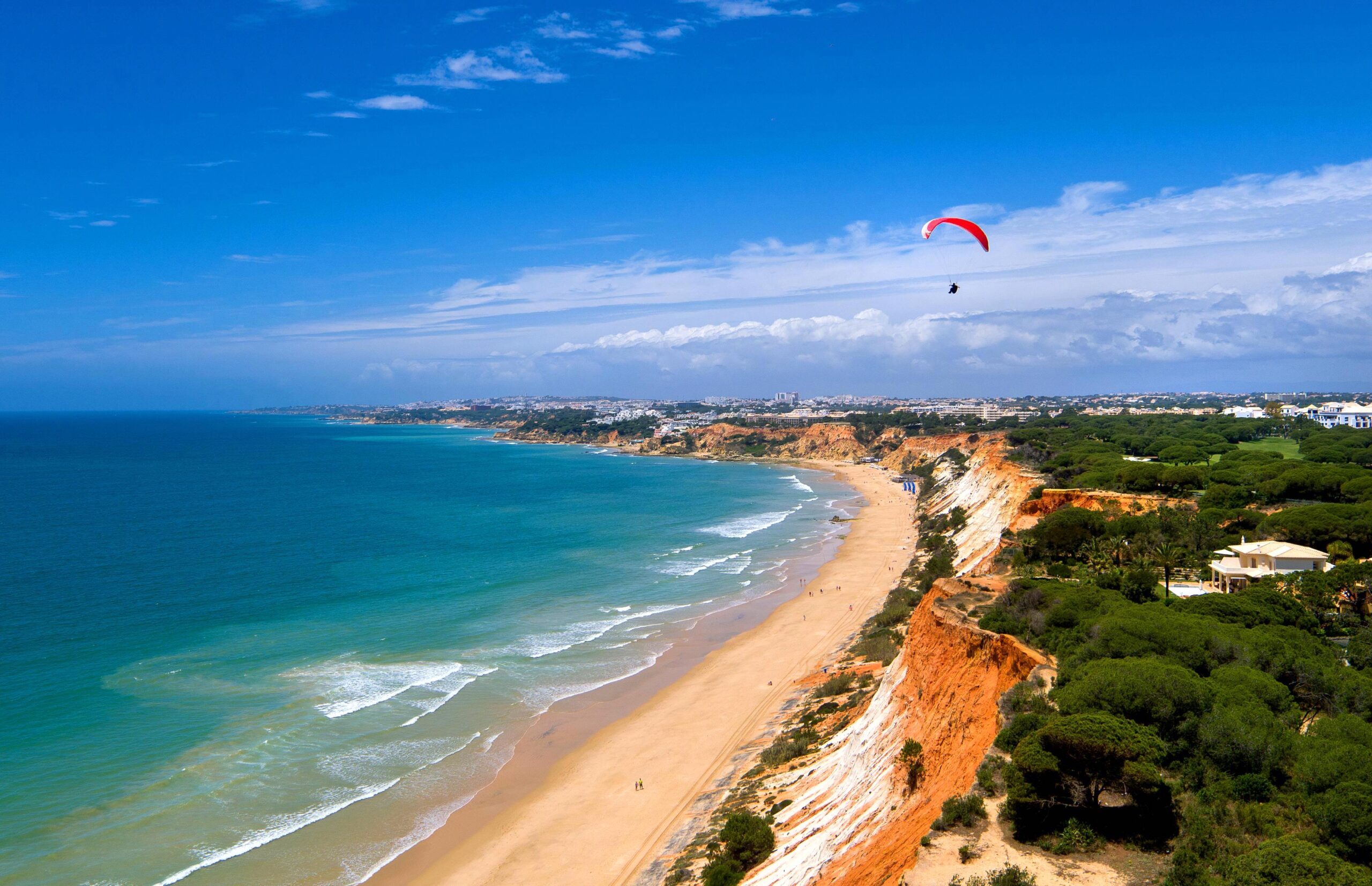 INE confirms Albufeira as a leading destination in the south and according to national level