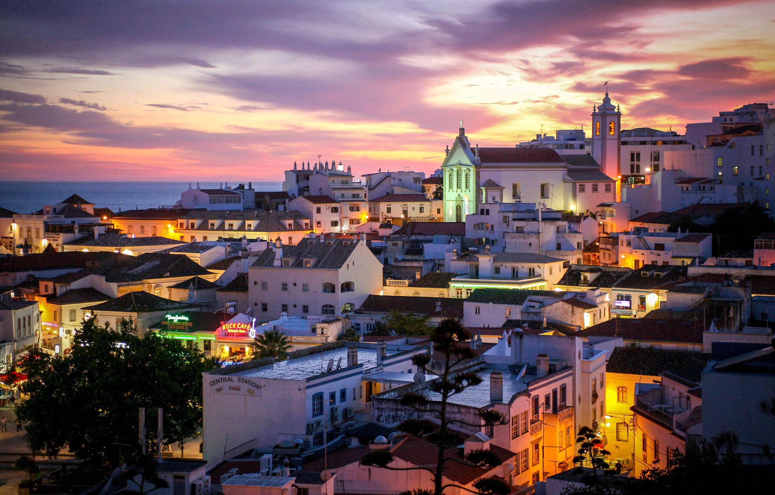 INE confirms Albufeira as a leading destination in the south and according to national level