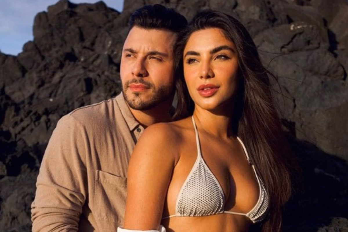 Murilo Huff officializes engagement with Gabriela Versiani