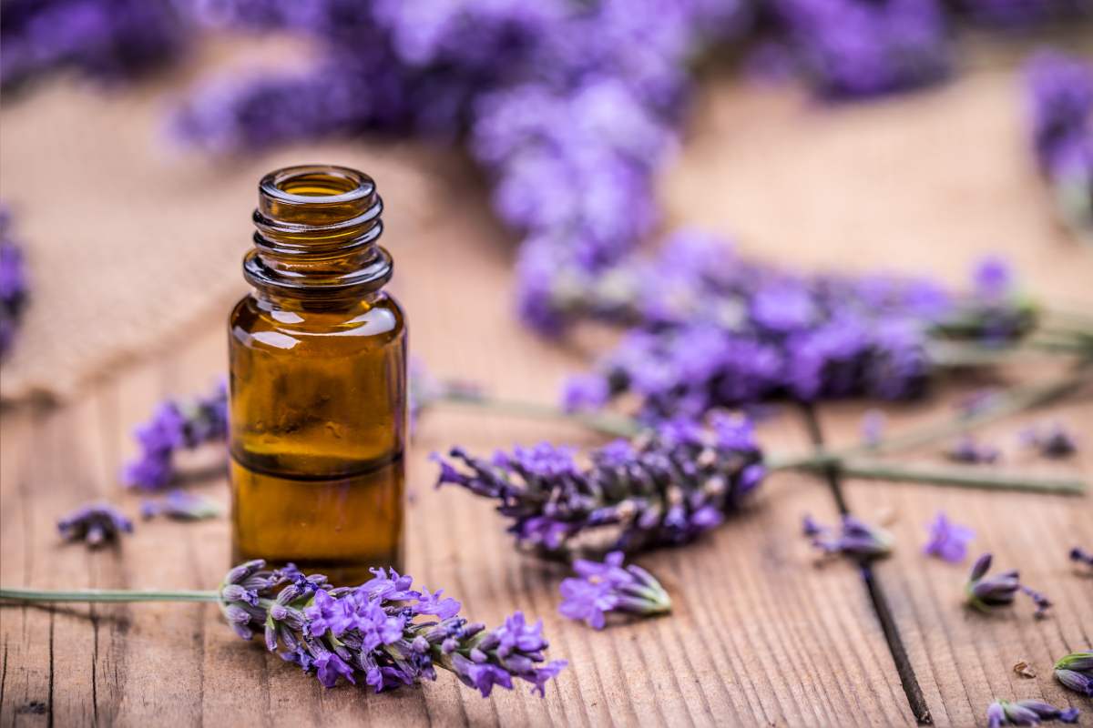 Perfume the laundry with cheap ingredients