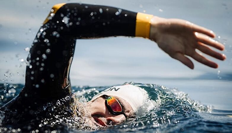 Swiss swimmer made 191 km in the Mediterranean without stopping. “The scariest night of my life”