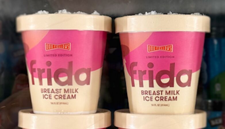 Ice cream with breast milk flavor leads American to madness and exhauses in a few hours