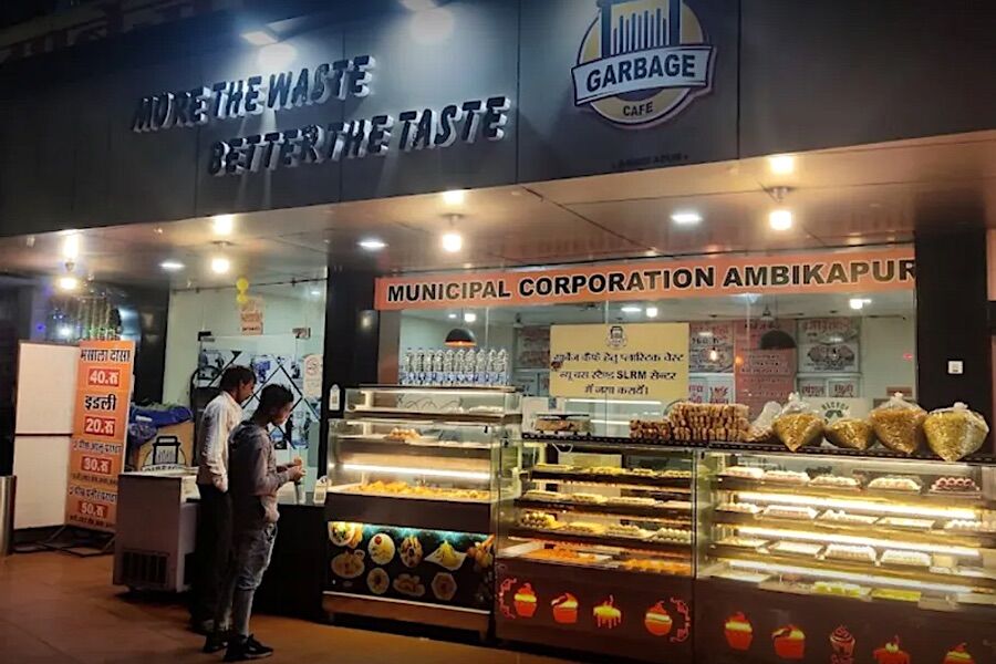 Paying the curry with trash: “Garbage Cafes” in India serve meals for plastic waste exchange